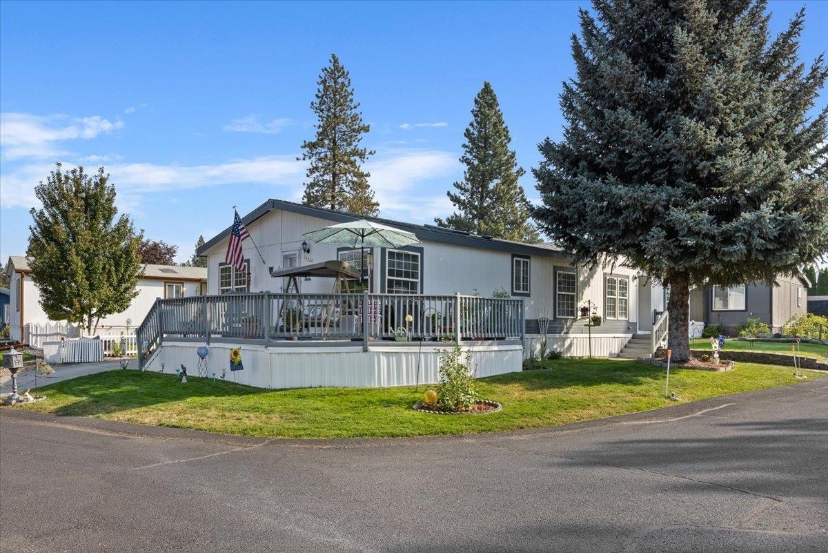 14620 N Bear Creek Ln  Mead WA 99021 photo