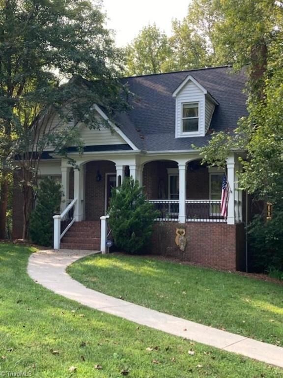 562 Forest Drive  Wilkesboro NC 28697 photo