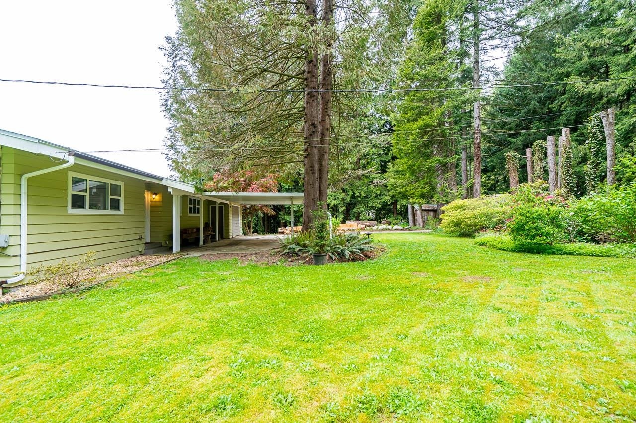 Property Photo:  31914 Viewcrest Avenue  BC V4S 1E7 