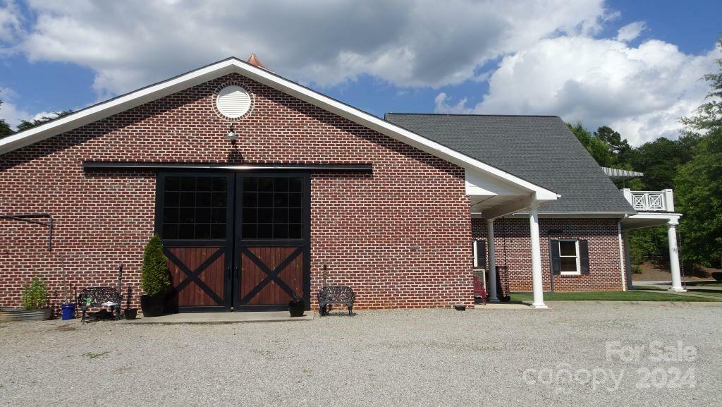 Property Photo:  1360 Brawley School Road  NC 28117 