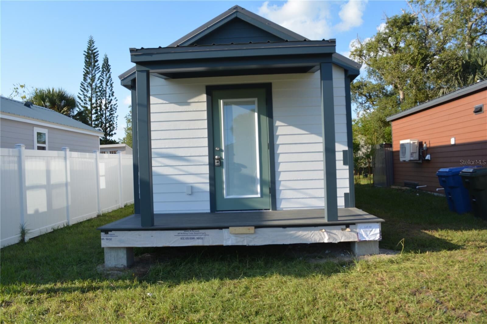 Property Photo:  575 2nd Street  FL 32765 