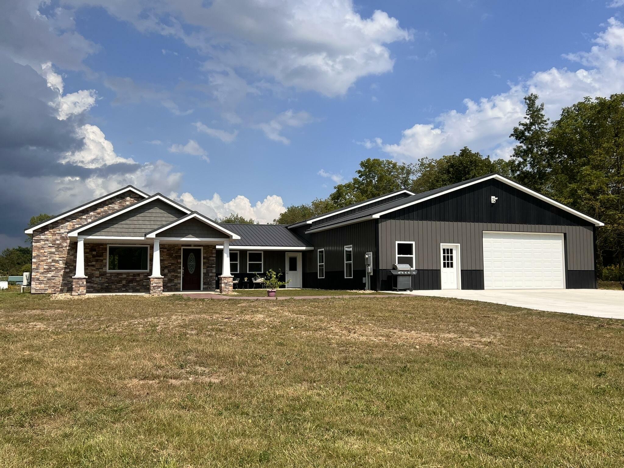 4794 Keith Road  Hillsdale MI 49242 photo