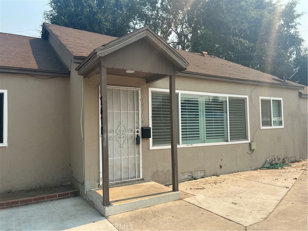 7470 Mount Vernon Street  Riverside CA 92504 photo