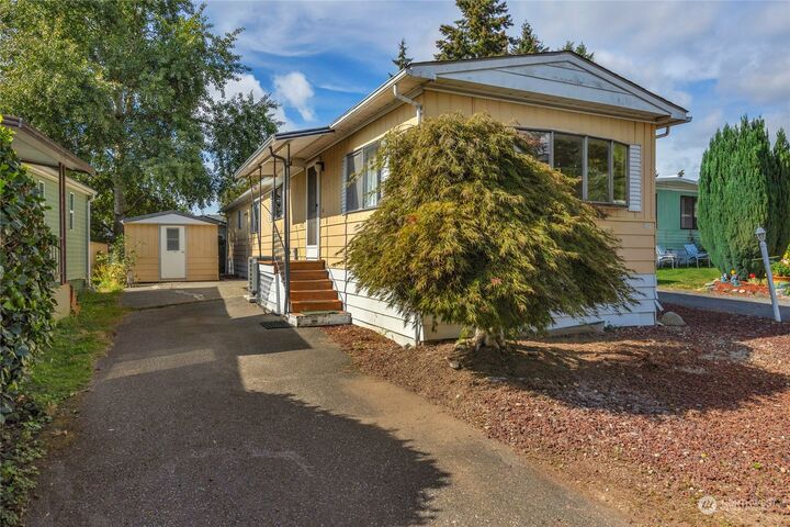 7301 NE 175th Street 330  Kenmore WA 98028 photo