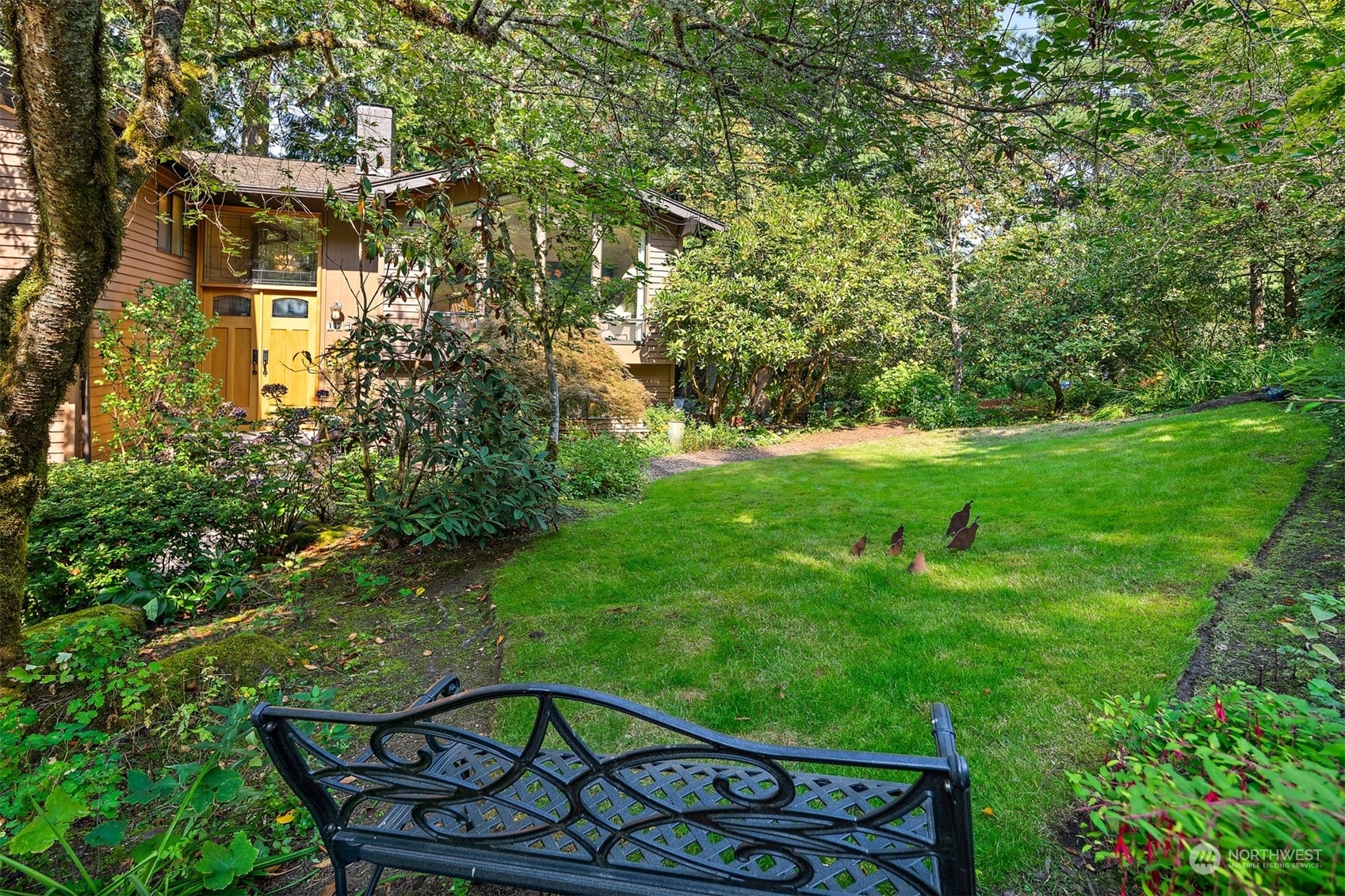 Property Photo:  175 Mount Si Place NW  WA 98027 