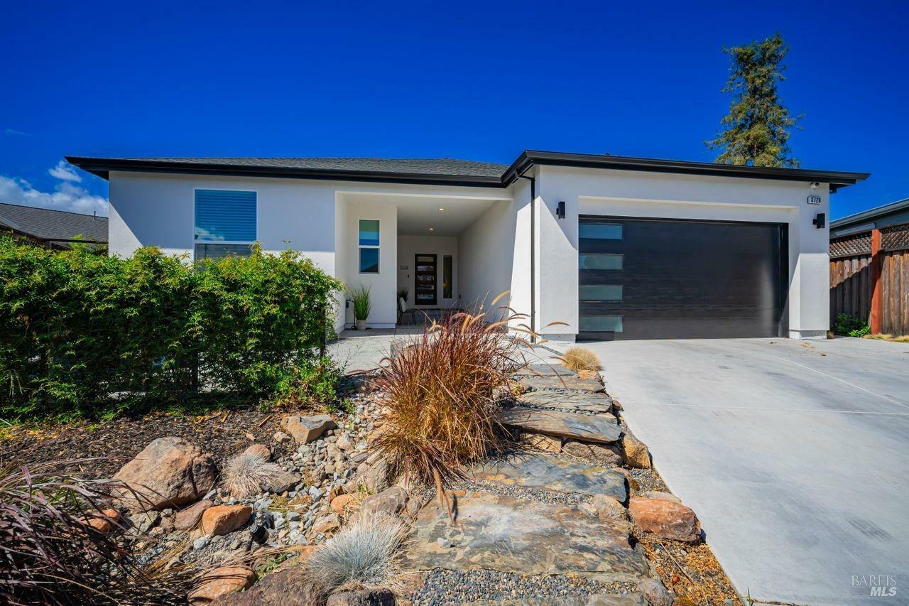 Property Photo:  3729 Espresso Court  CA 95403 