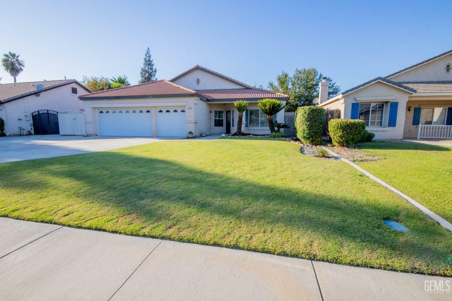 Property Photo:  8416 Lighthouse Drive  CA 93312 