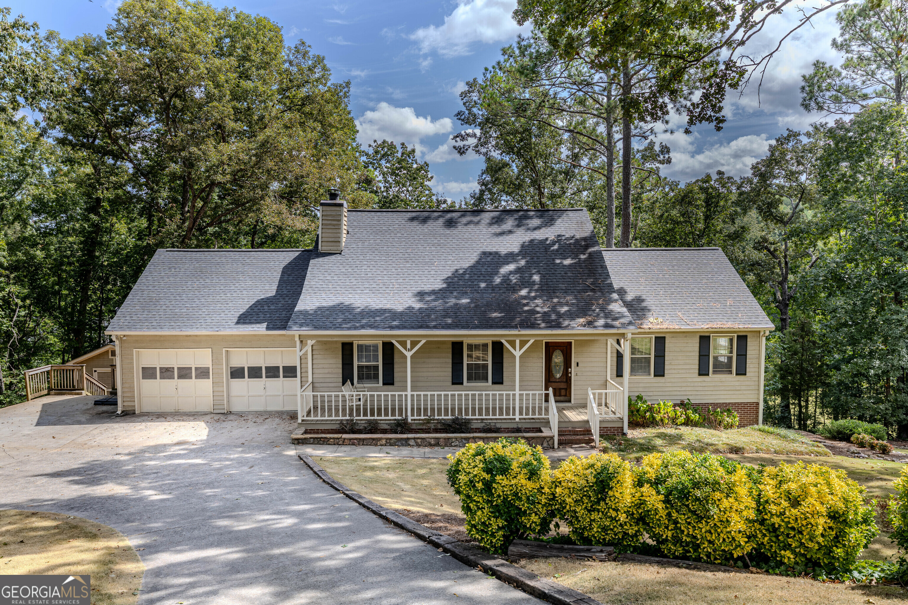 Property Photo:  9 Shadowbrook Drive SE  GA 30161 