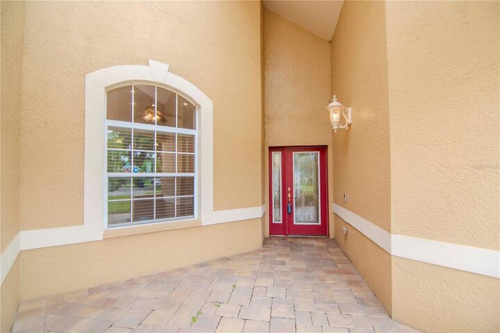 Property Photo:  5510 Foxtail Court  FL 33543 