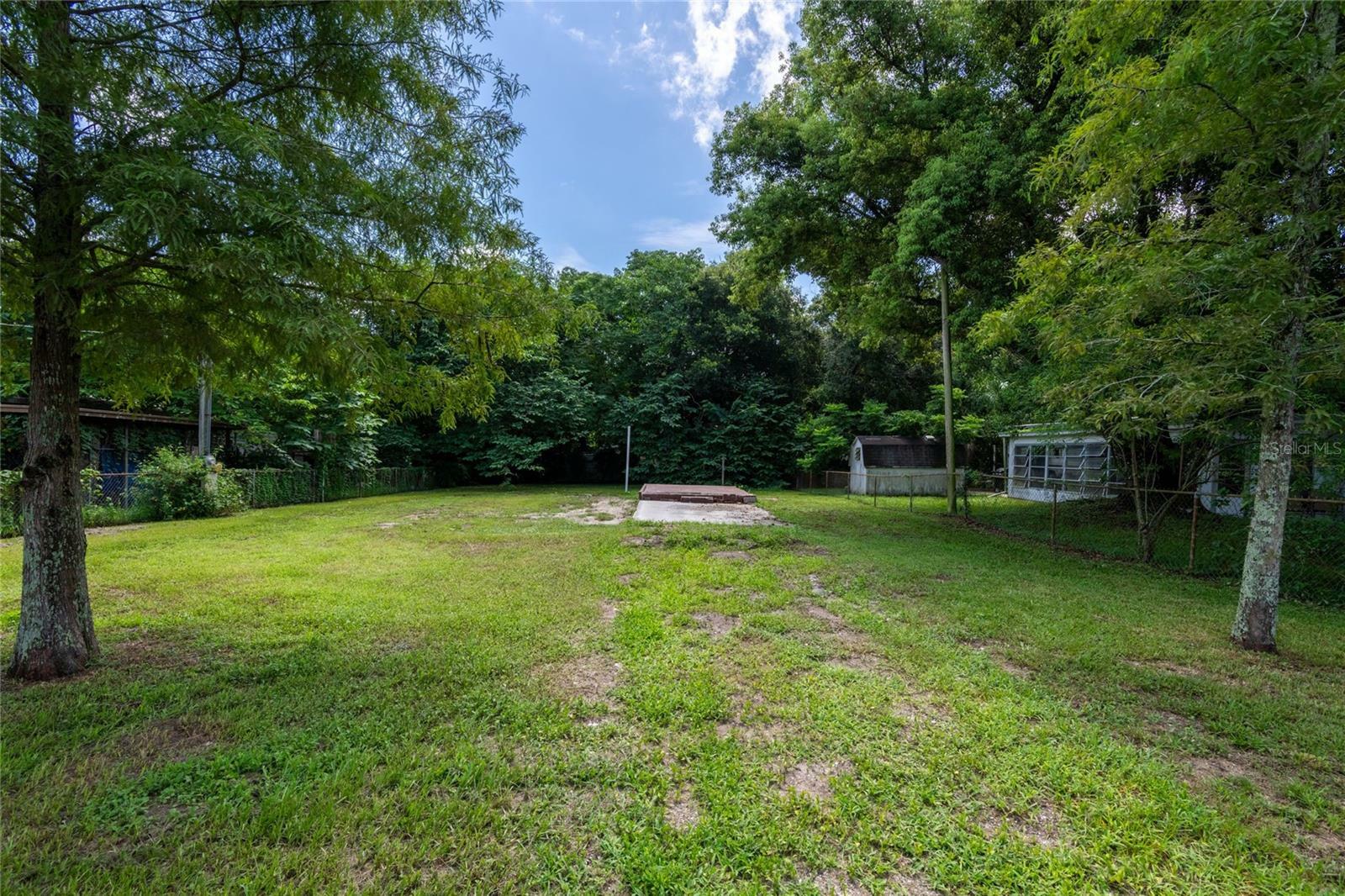 Property Photo:  5319 Hillsborough Circle  FL 33610 