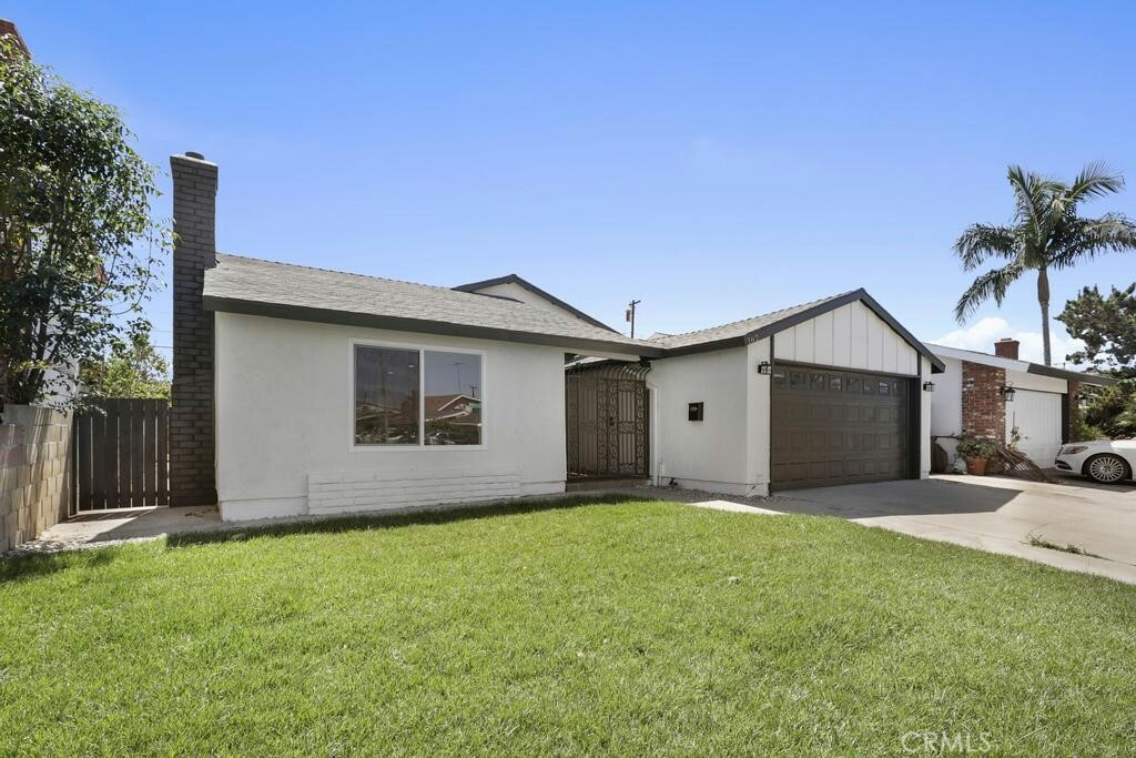 Property Photo:  162 W 231st Street  CA 90745 