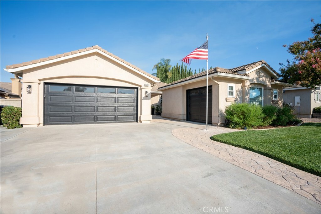 Property Photo:  36932 Red Oak Street  CA 92596 