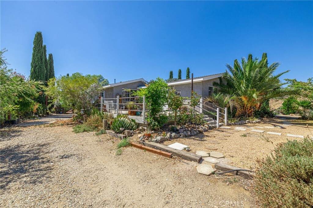 Property Photo: 32256 Indiana Avenue CA 93510