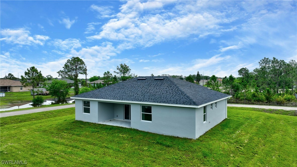 Property Photo:  1905 Charles Avenue N  FL 33971 