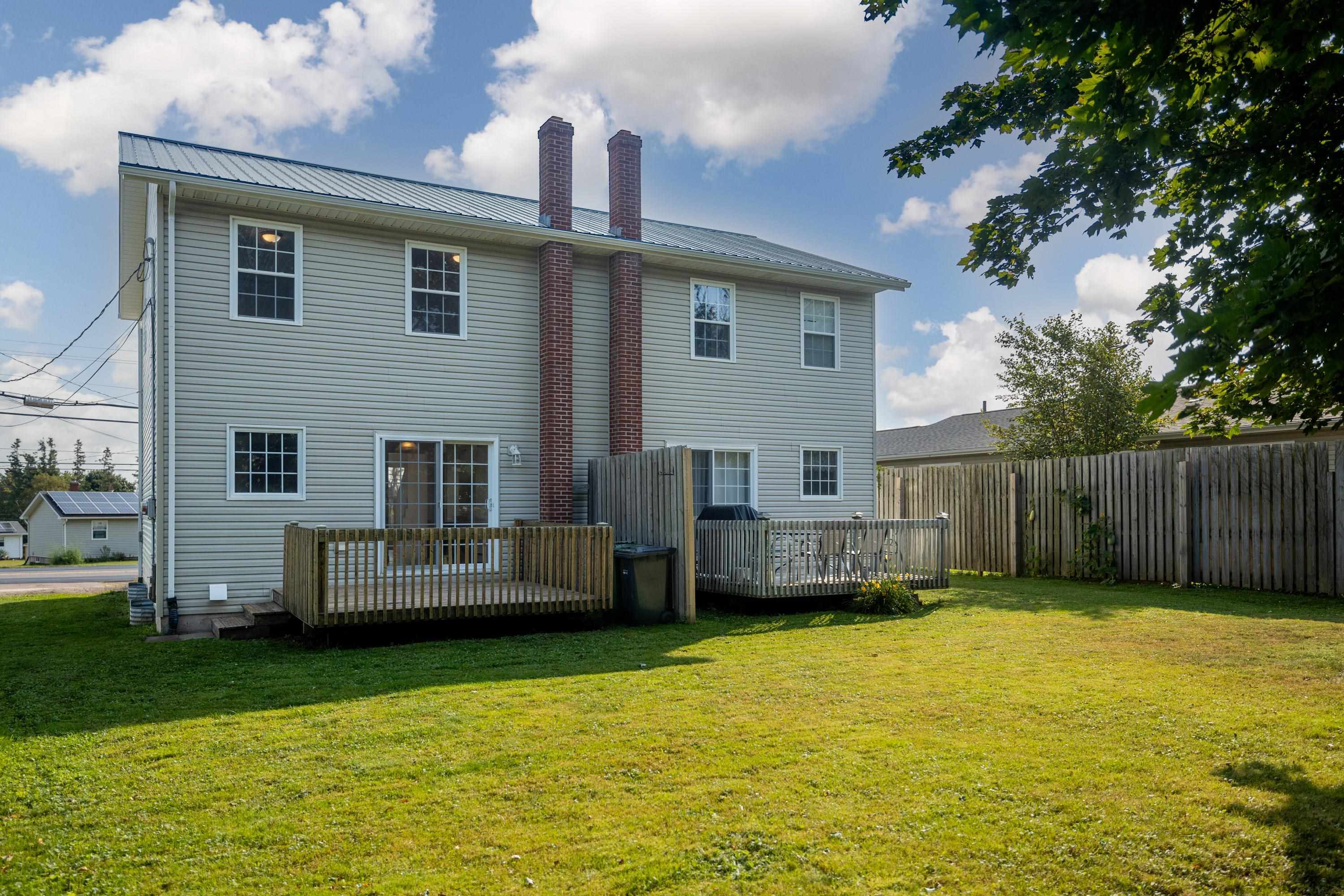 Property Photo:  347 Lwr Malpeque Road  PE C1E 1T8 