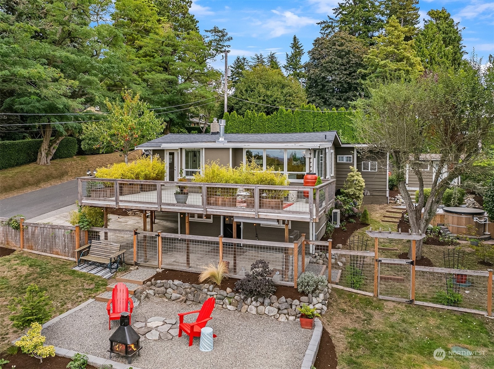 Property Photo:  2233 SW 154th Street  WA 98166 