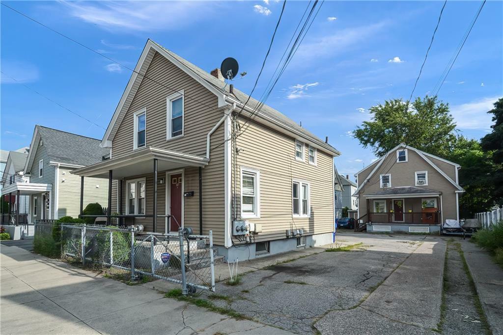 Property Photo:  33 Benefit Street  RI 02861 