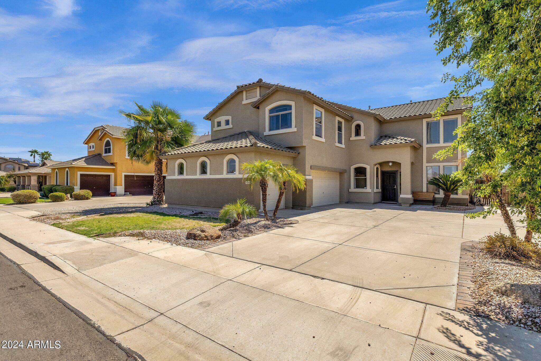 Property Photo:  11445 E Paloma Avenue  AZ 85212 