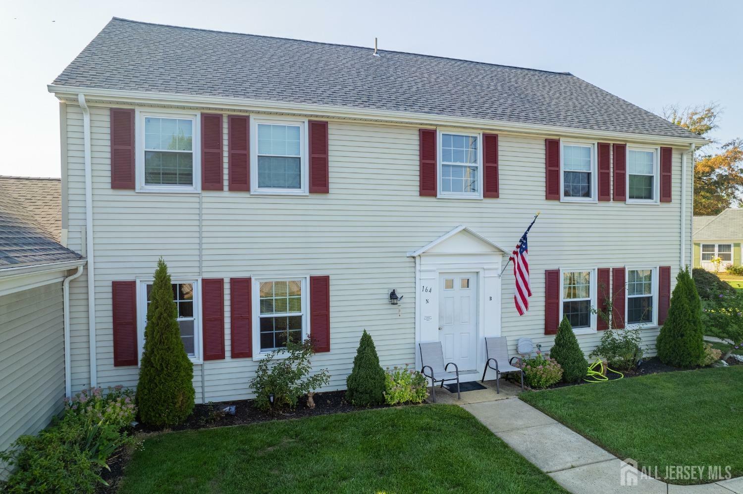 Property Photo:  164 Portland Lane N  NJ 08831 