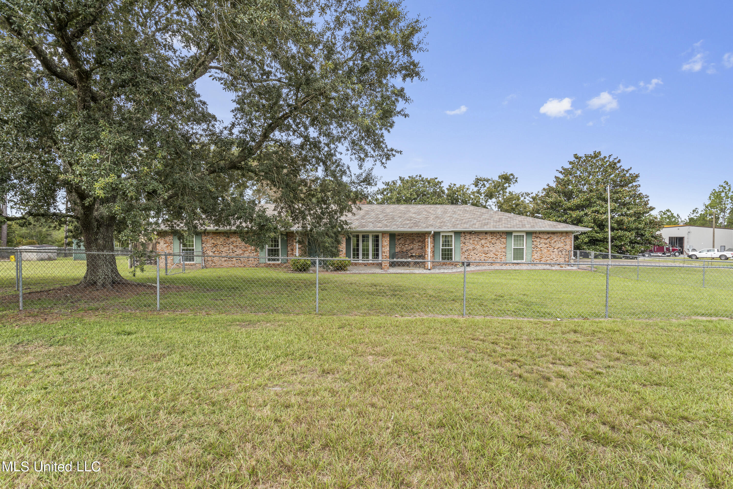 Property Photo: 18032 Kellogg Road MS 39574