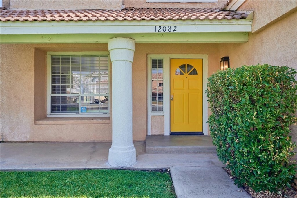 Property Photo:  12082 Amber Hill Trail  CA 92557 