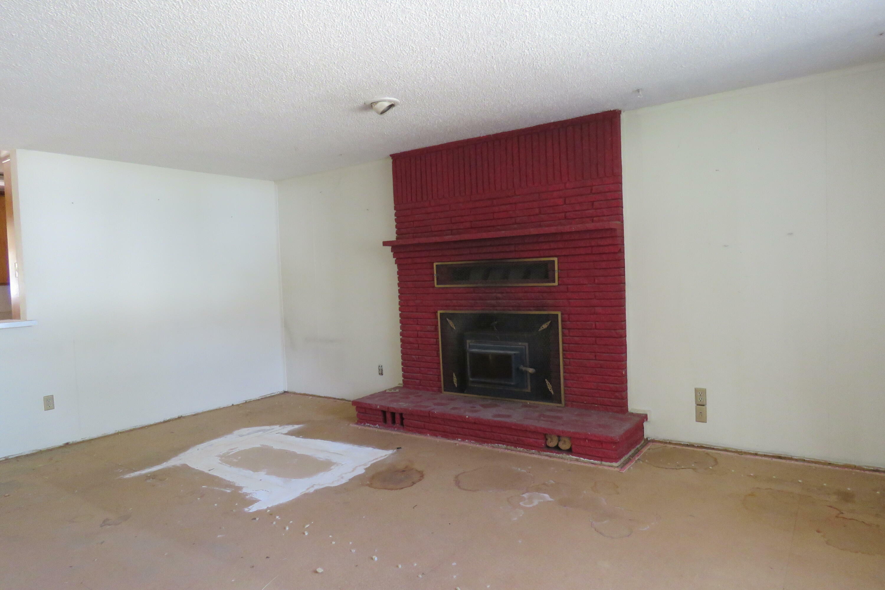 Property Photo:  5638 Bel Aire Drive  OR 97603 