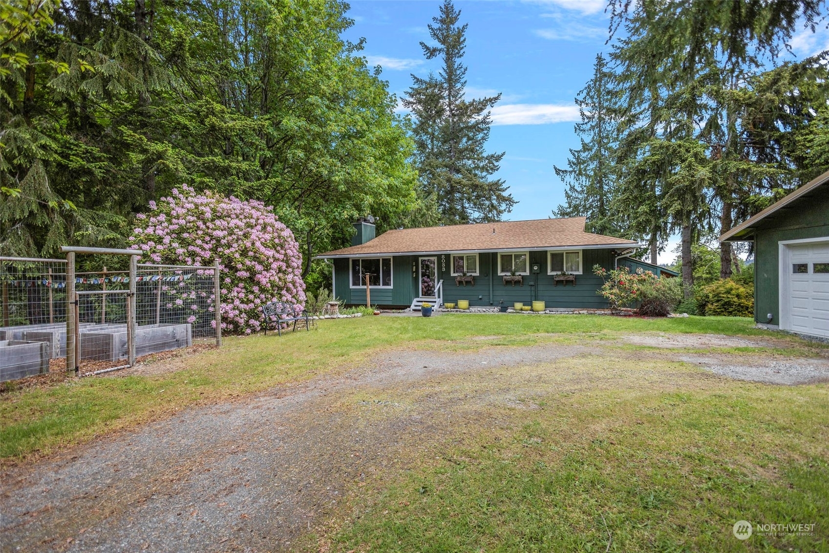 Property Photo:  8033 Island Court  WA 98236 