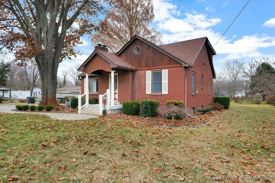 Property Photo:  3613 Utica Pike  IN 47130 