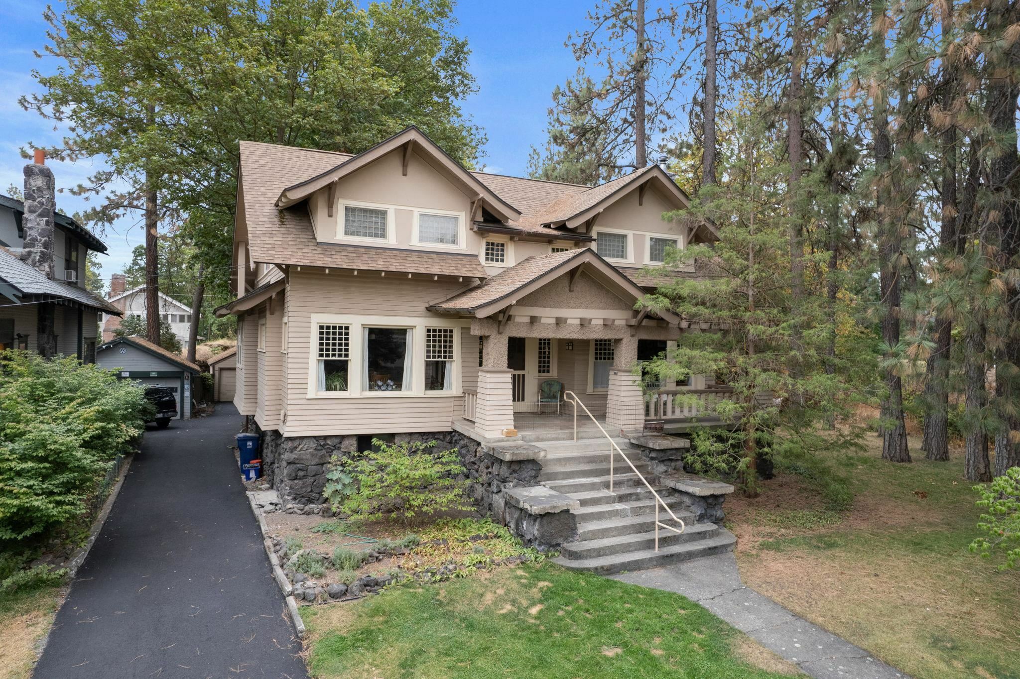 Property Photo:  1207 S McClellan St 120 W 13th Ave  WA 99204 