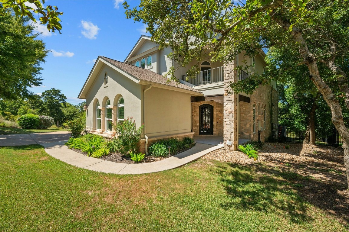 Property Photo:  1909 Wimberly Lane  TX 78735 