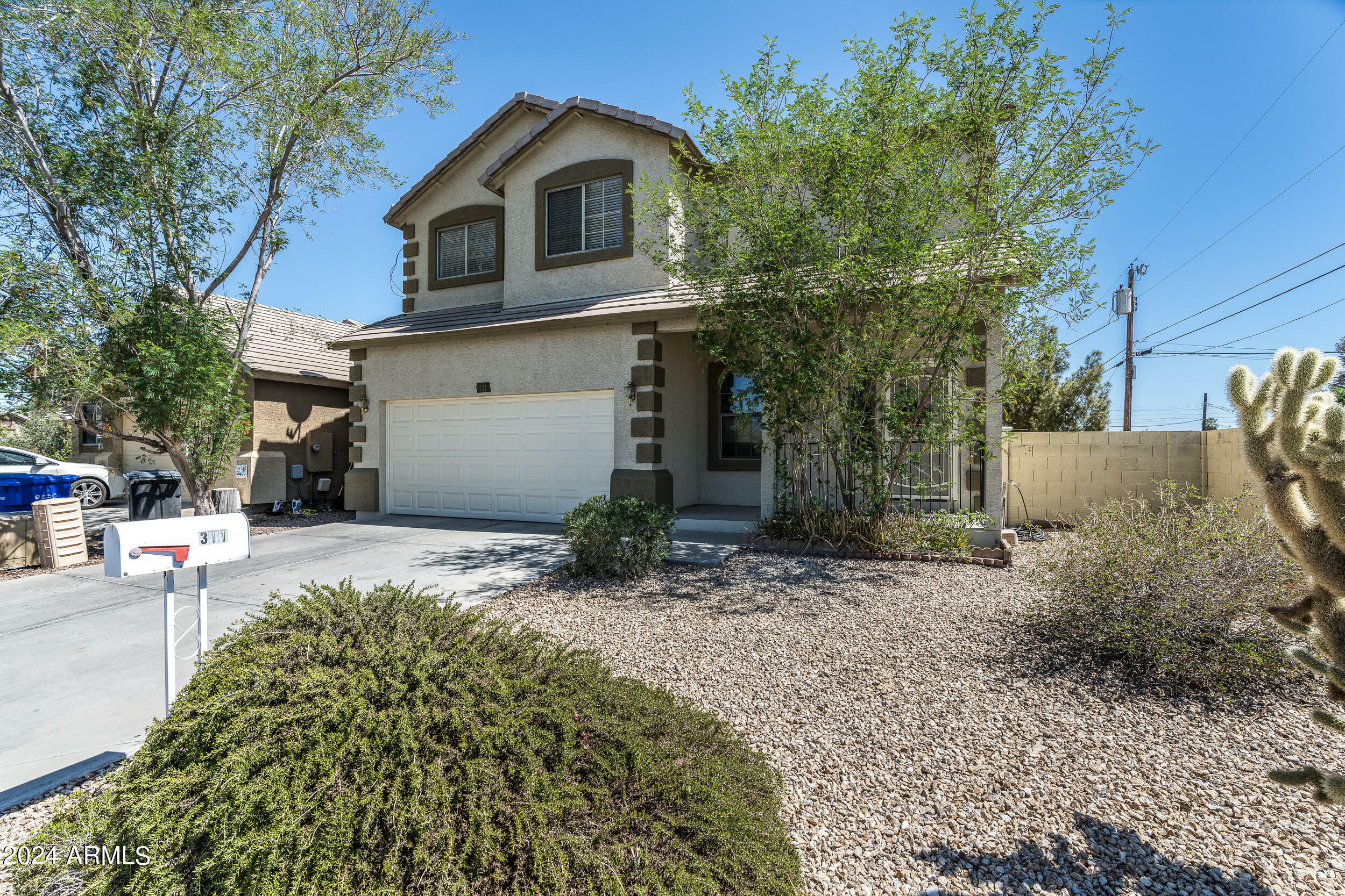 Property Photo:  311 N Fresno Street  AZ 85225 