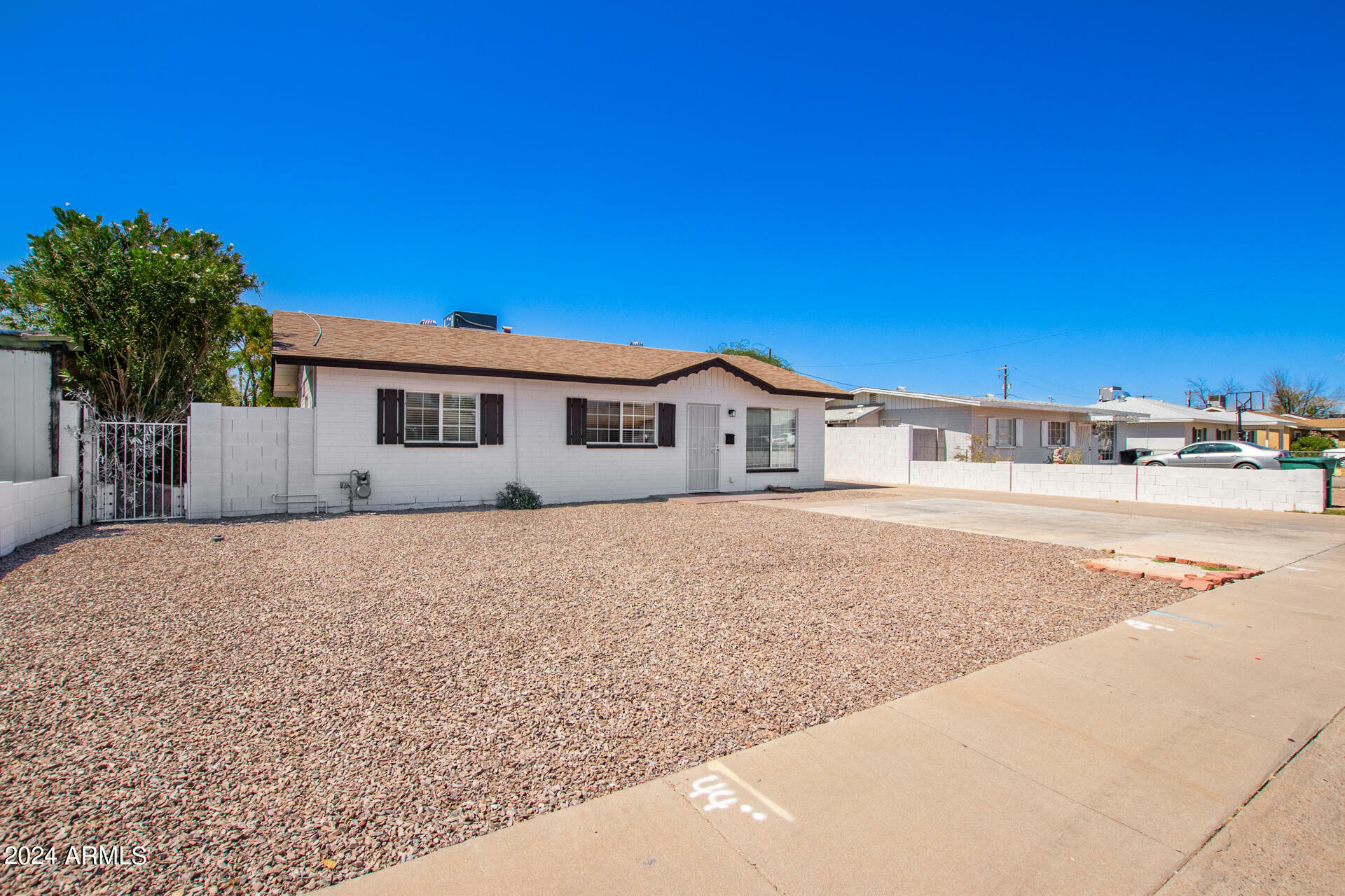 Property Photo:  452 S Fraser Drive  AZ 85204 