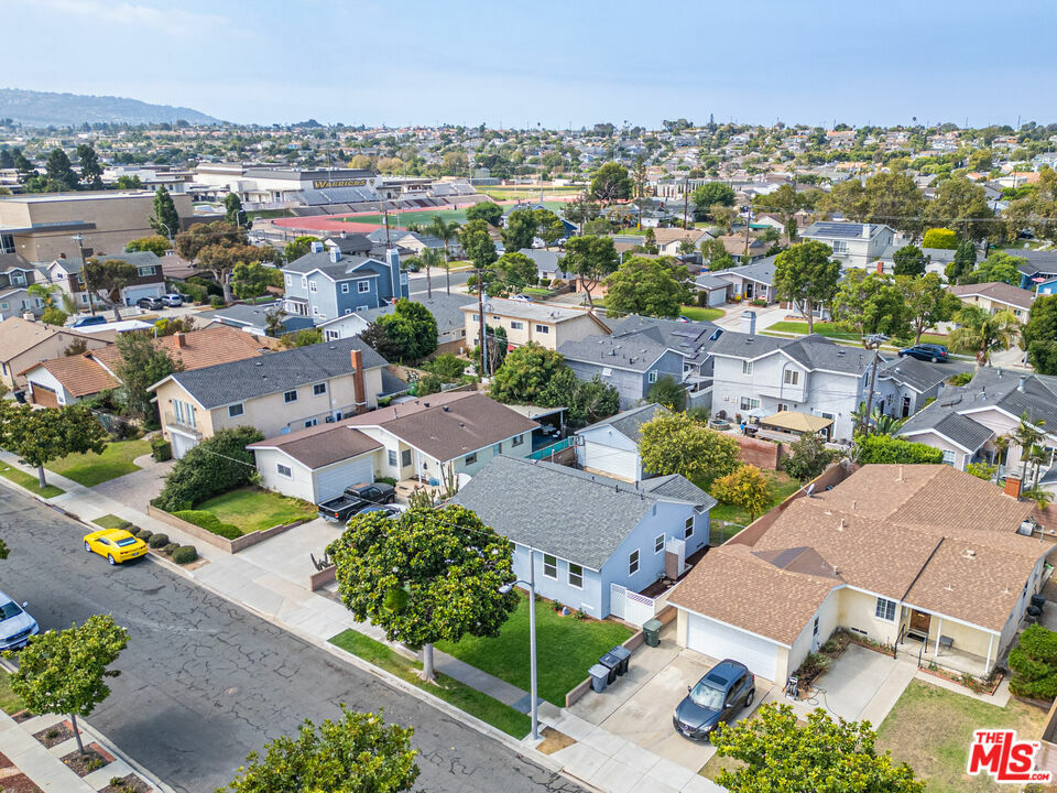 Property Photo:  20027   Saltee Ave  CA 90503 