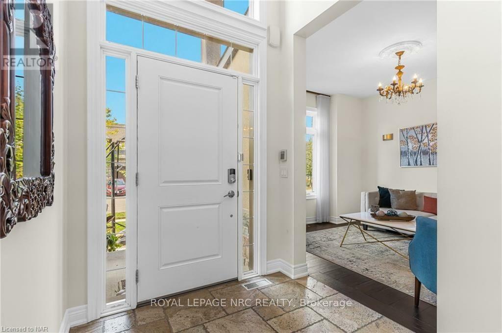 Property Photo:  14 Tuscany Court  ON L2S 0E2 