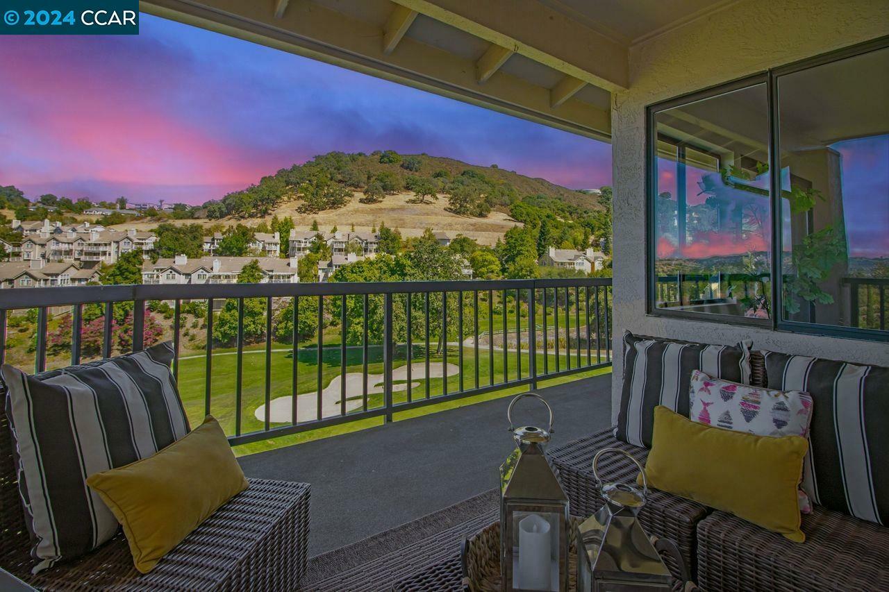 Property Photo:  4521 Terra Granada Dr 1B  CA 94595 