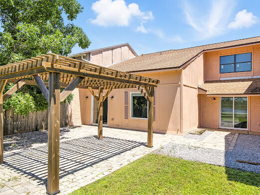 Property Photo: 1840 E Mallard Drive Apt C FL 32404