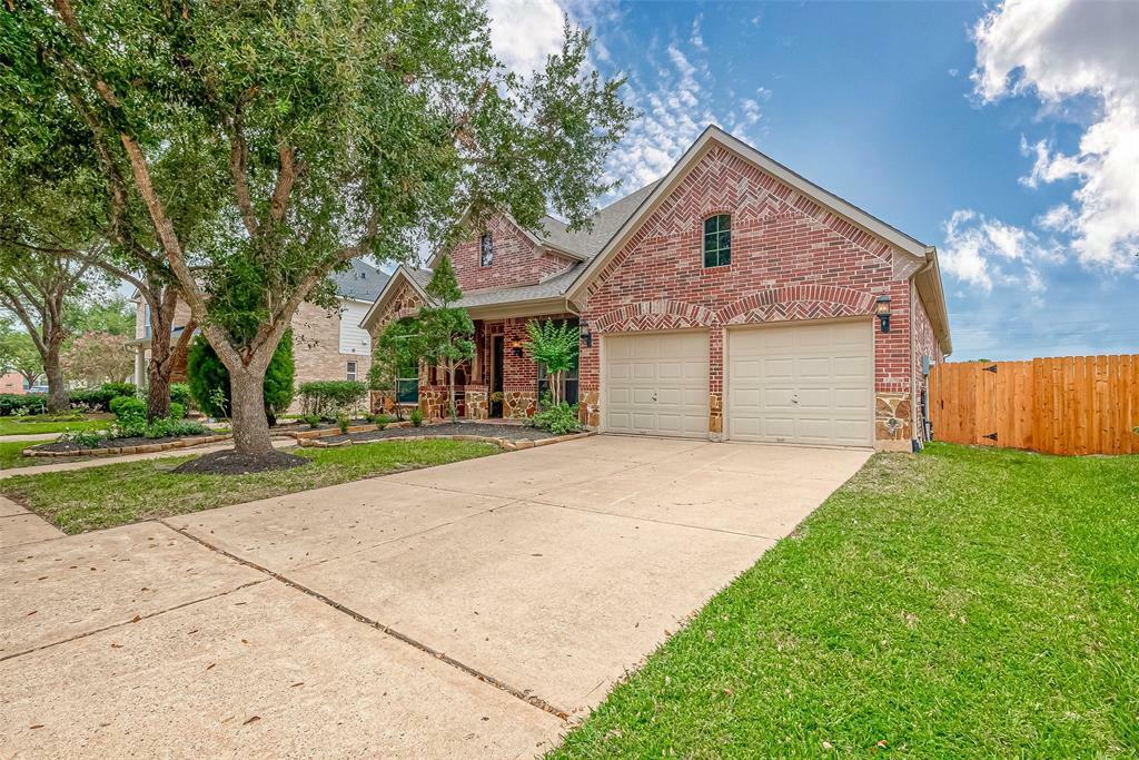 Property Photo:  5207 Field Briar Lane  TX 77479 