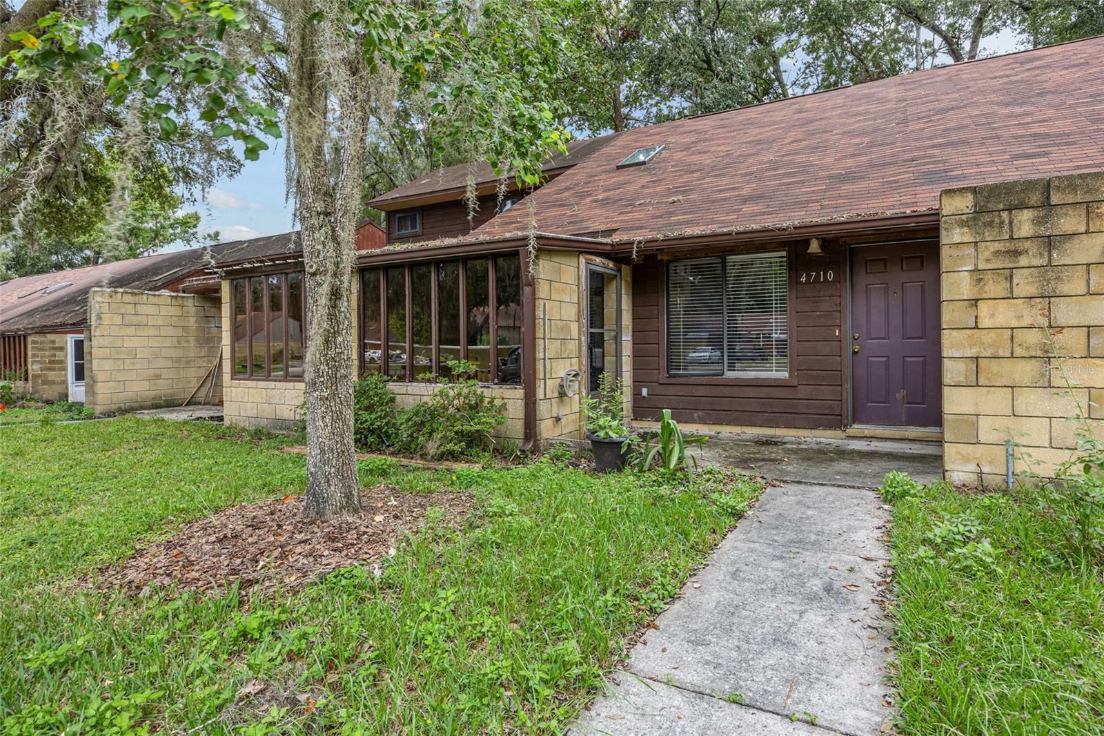 Property Photo: 4710 SW 67th Terrace FL 32608