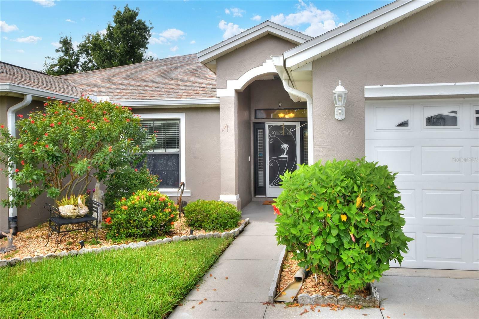 Property Photo:  3079 Bellflower Way  FL 33811 