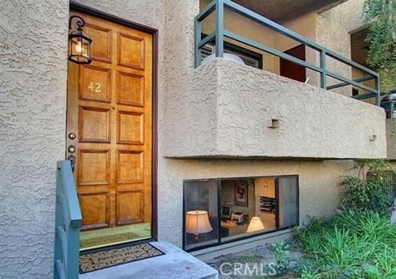 Property Photo:  1124 E Chestnut Street 42  CA 91205 