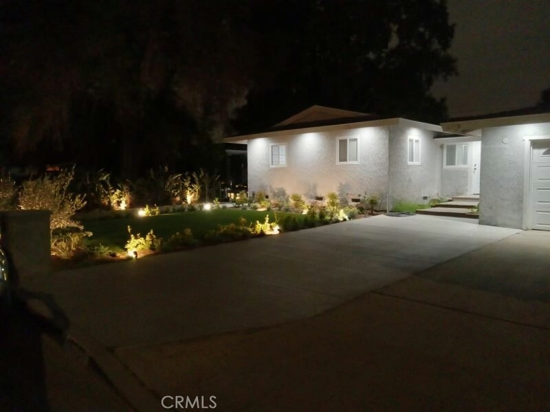 Property Photo:  4628 W Simmons Avenue  CA 92868 