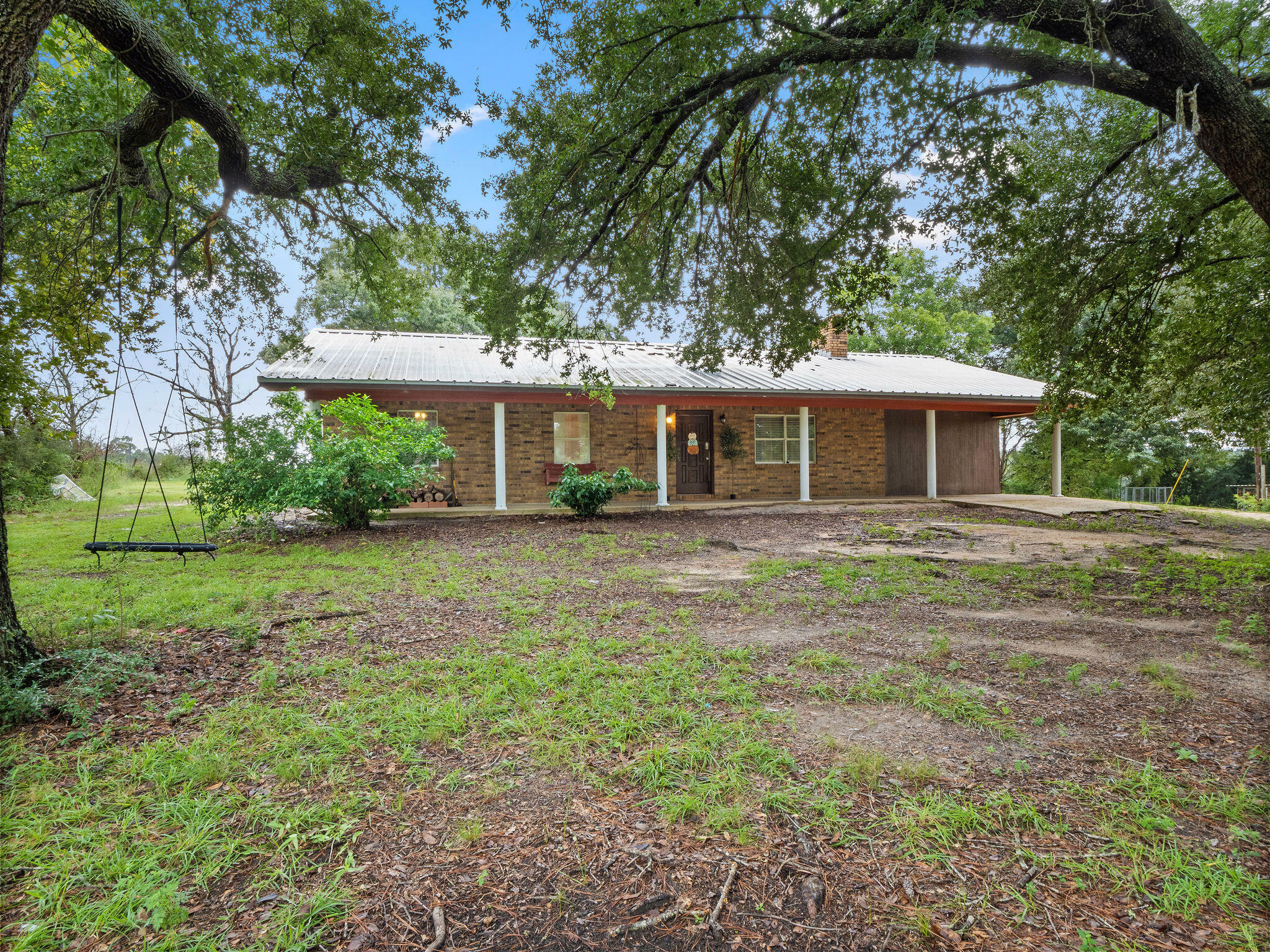 Property Photo:  4128 Peason Rd  LA 71429 