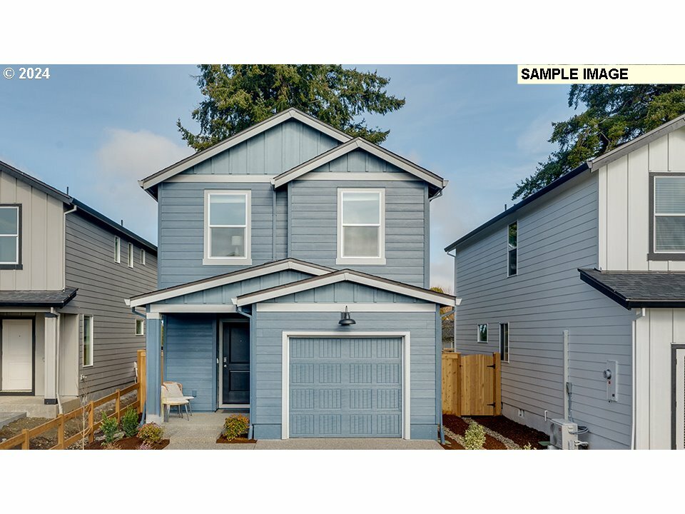 Property Photo: 5915 NE 120th St WA 98686