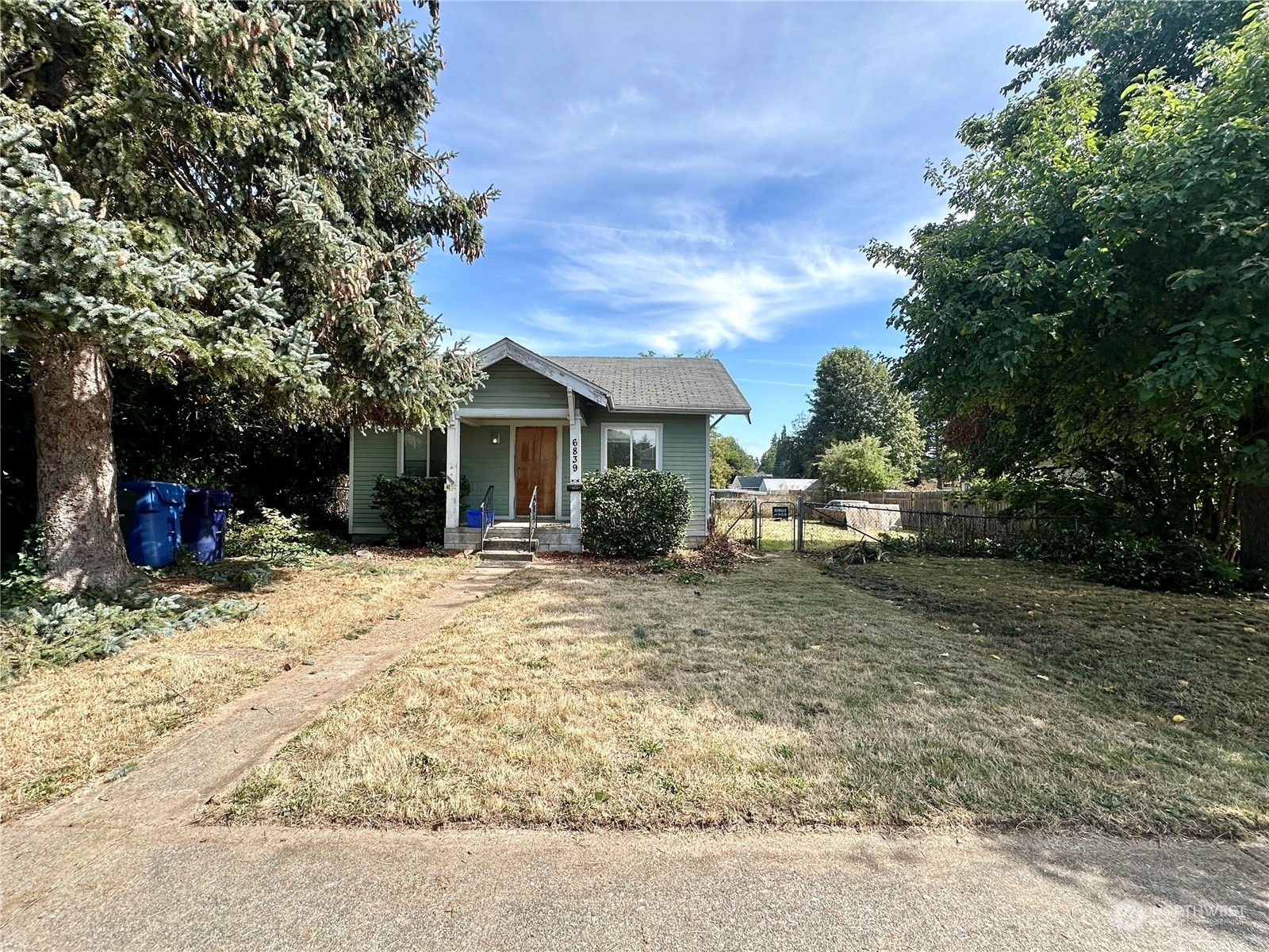 Property Photo:  6839 S J Street  WA 98408 