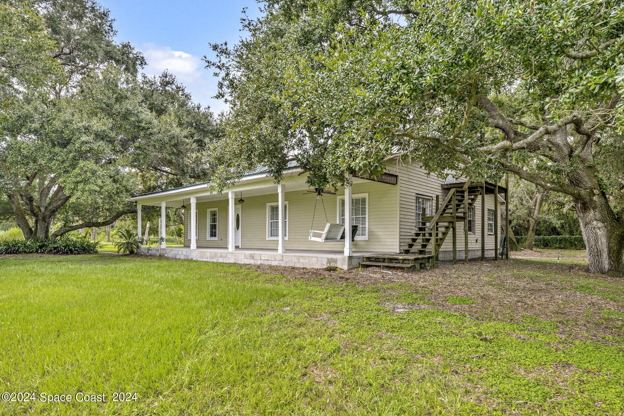 Property Photo:  3140 Davis Rd  FL 32754 