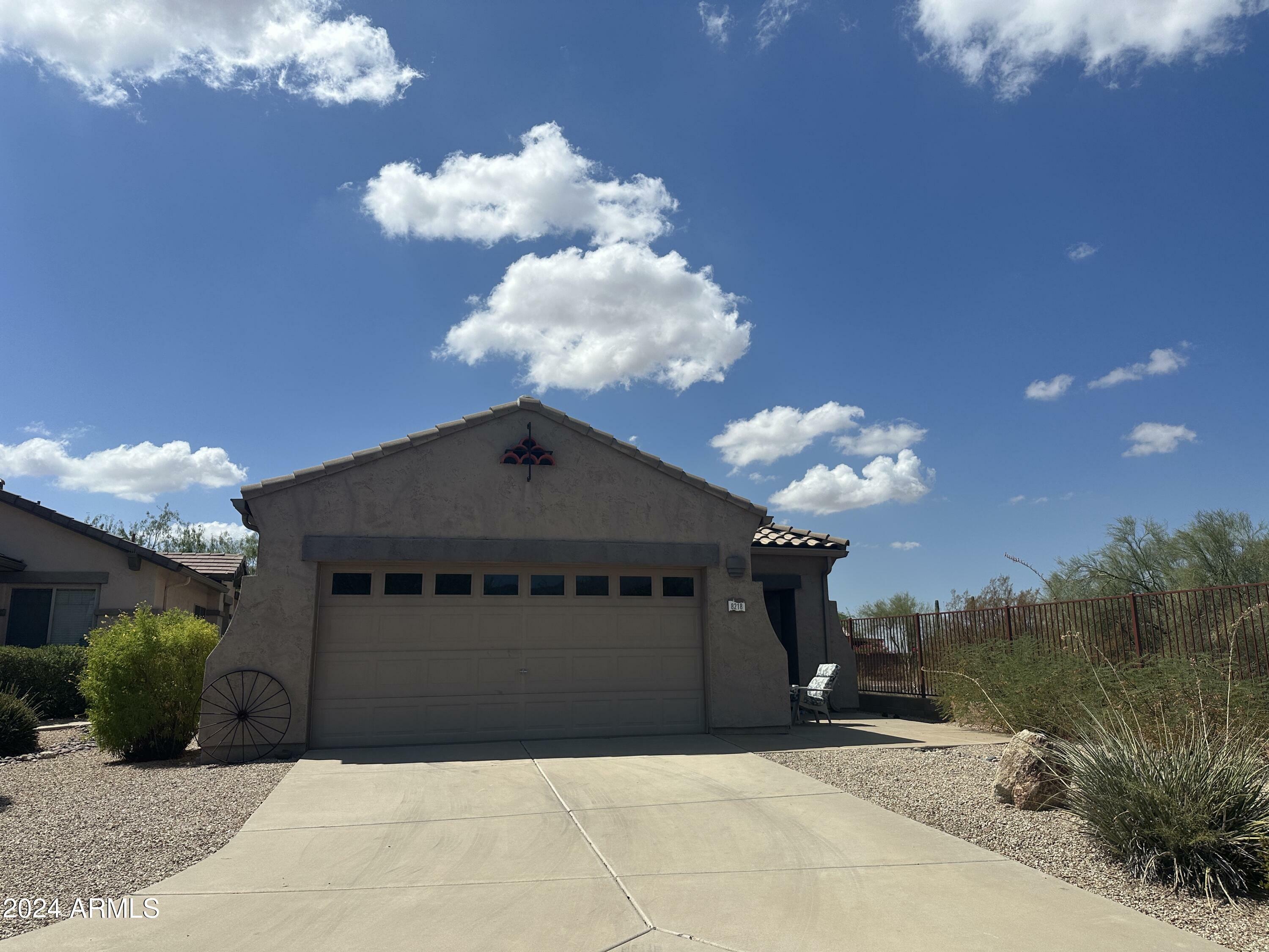 Property Photo:  8218 S Hidden Trail Court  AZ 85118 