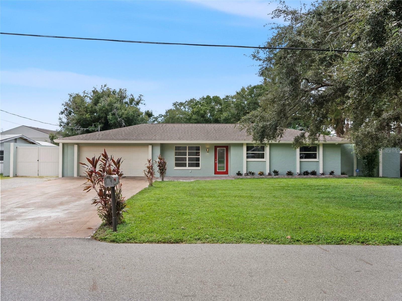 Property Photo:  5680 Blount Avenue  FL 34231 