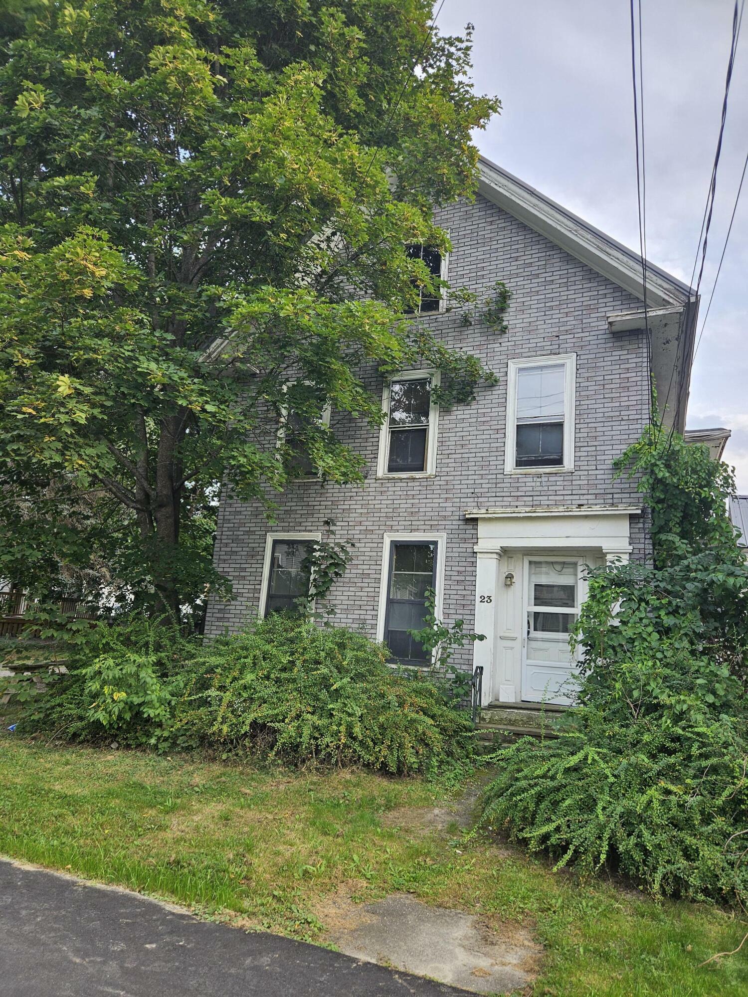 Property Photo:  23 Jefferson Street  ME 04401 