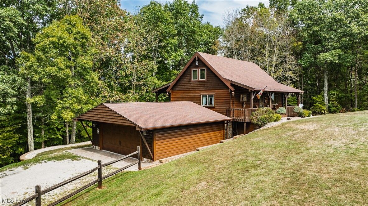 Property Photo: 2207 Veto Road OH 45784