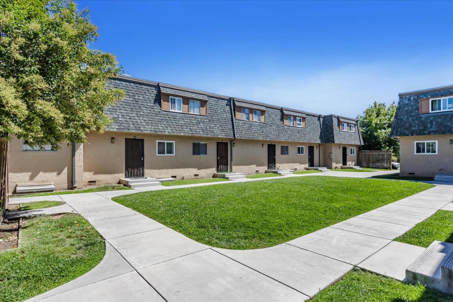 Property Photo: 2925 Florence Avenue 12 CA 95127
